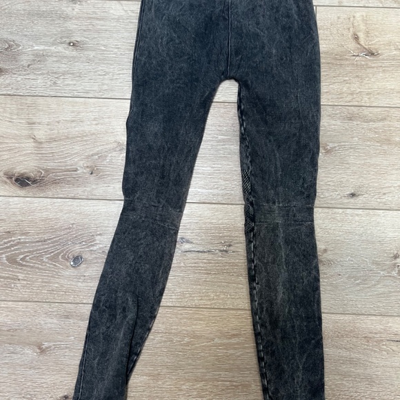 Niki Biki distressed leggings - Picture 3 of 4